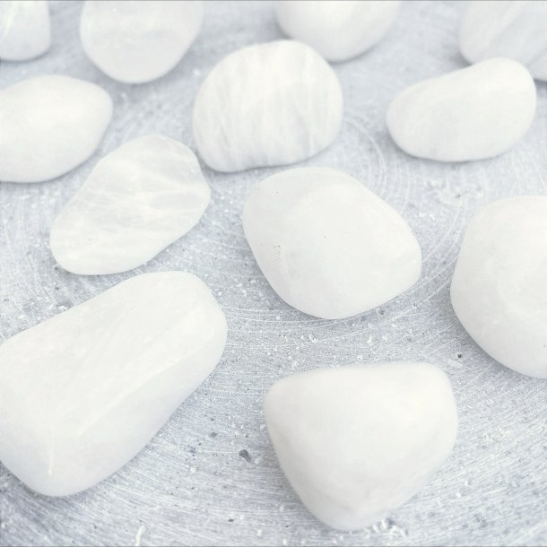 Kvarts, Sne (2-3 cm)