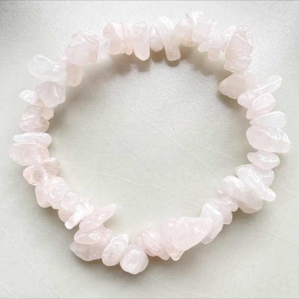 Rosakvarts chip armb�nd