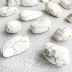 Howlit, Hvid (2-3 cm)