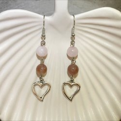  Rosa/Jordbrkvarts reringe med hjerte