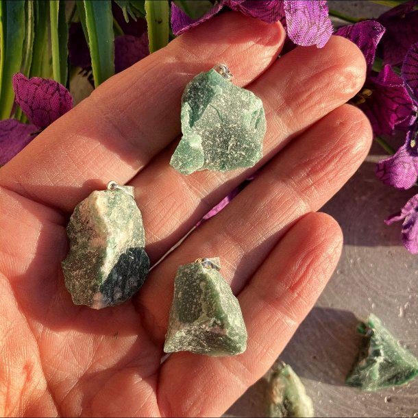 Grn Jadeit vedhng, r