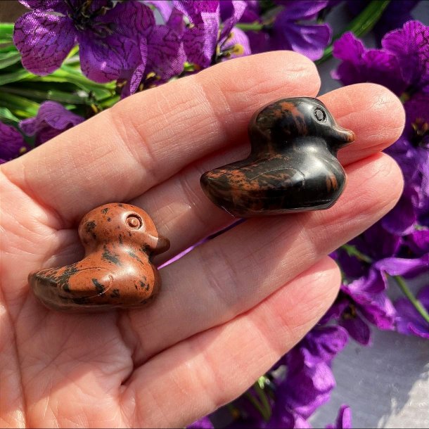 Mahogni Obsidian and (ca.2 cm)