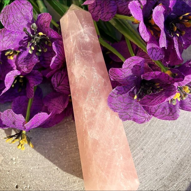 Rosakvarts trn (10 cm)