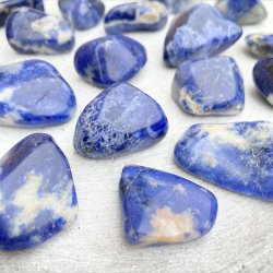 Sodalit (2-4 cm)