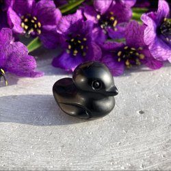 Sort  Obsidian and (ca. 2 cm)