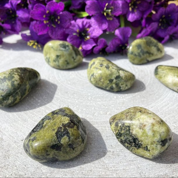 Jade, Nefrit (3-4 cm)