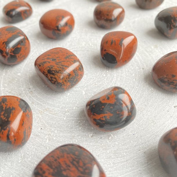 Obsidian, Mahogni (ca. 2 cm)