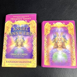 Angel Answers Orakelkort af Radleigh Valentine